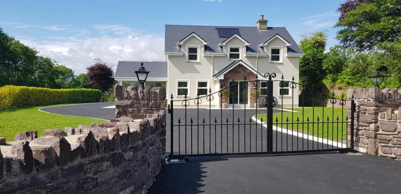 Mountain View Bed & Breakfast, Kenmare, Co. Kerry, Ireland Екстериор снимка